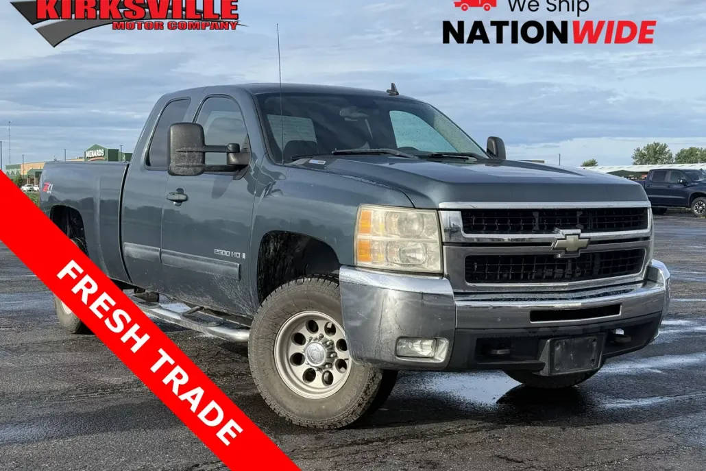 2009 Chevrolet Silverado 2500HD LT photo 1