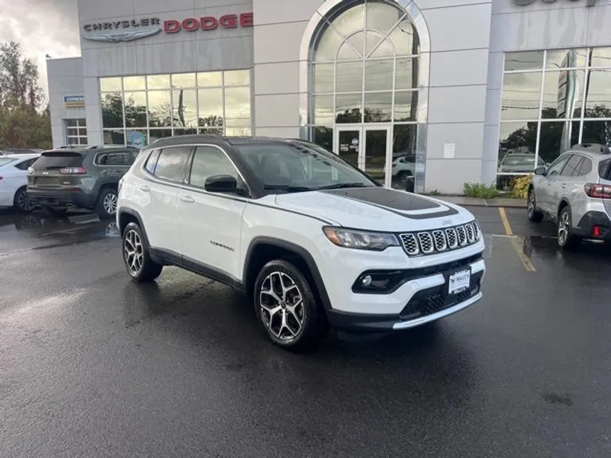 2025 Jeep Compass Limited photo 1