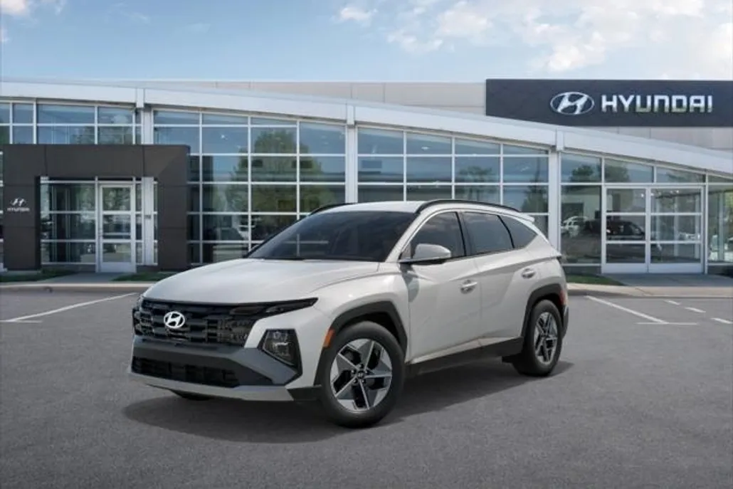 2025 Hyundai Tucson SEL photo 1