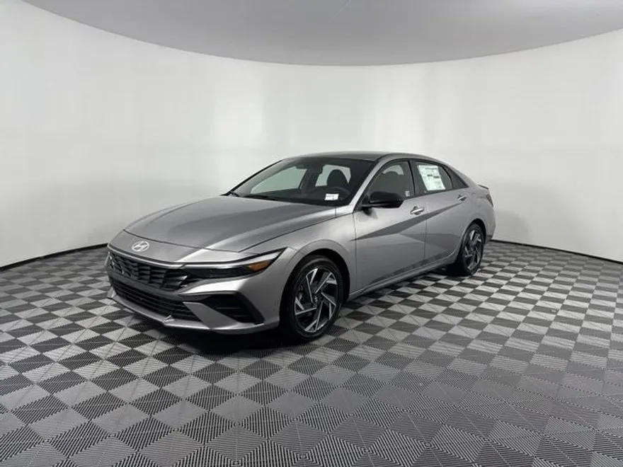 2025 Hyundai Elantra Hybrid SEL Sport photo 1
