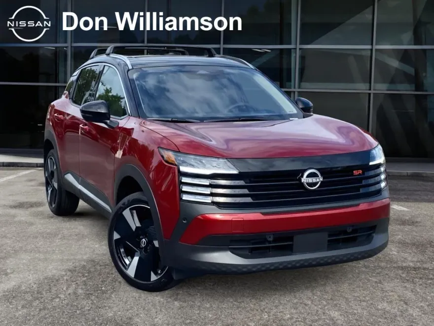 2026 Nissan Kicks SR photo 1