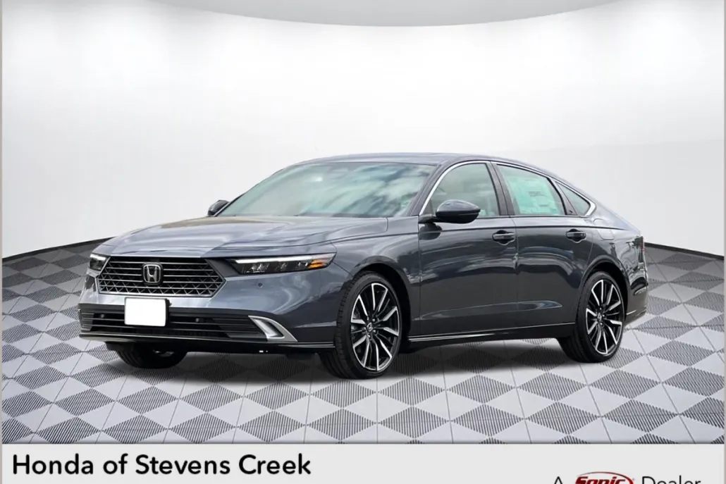 2025 Honda Accord Hybrid Touring photo 1
