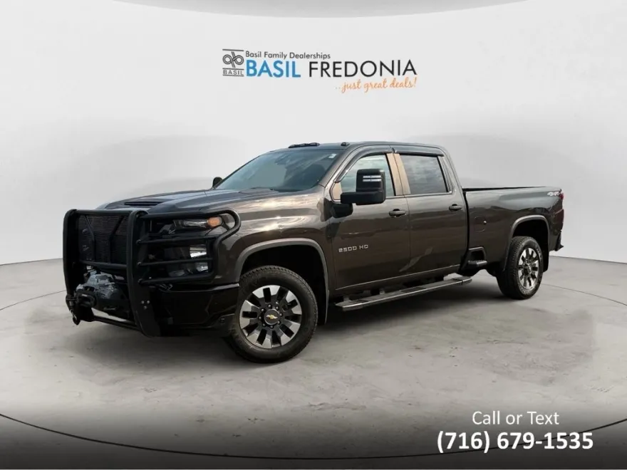 2021 Chevrolet Silverado 2500HD Custom photo 1