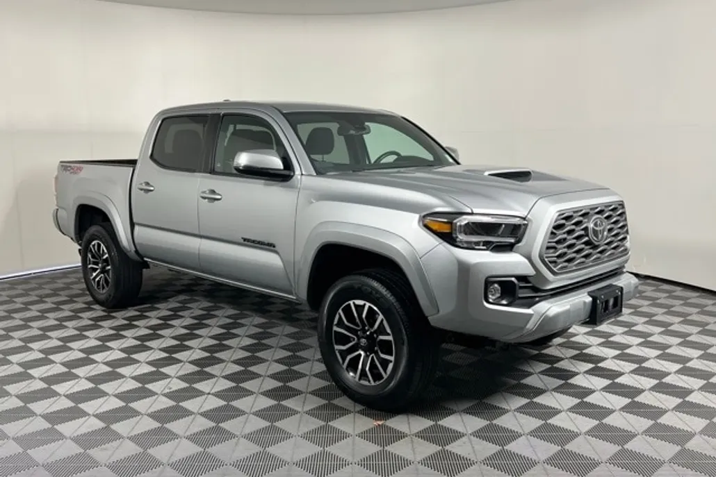 2023 Toyota Tacoma TRD Sport photo 1