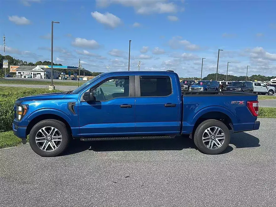 2023 Ford F-150 XL photo 1