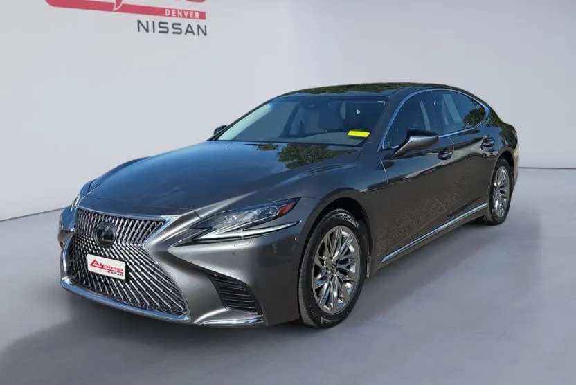 2018 Lexus LS 500 photo 1