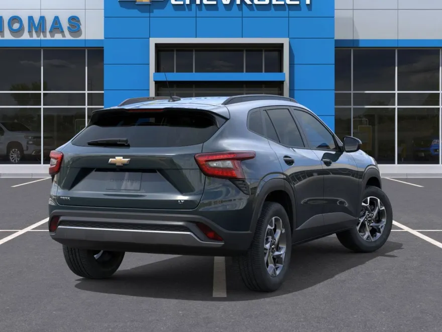 2026 Chevrolet Trax LT photo 1