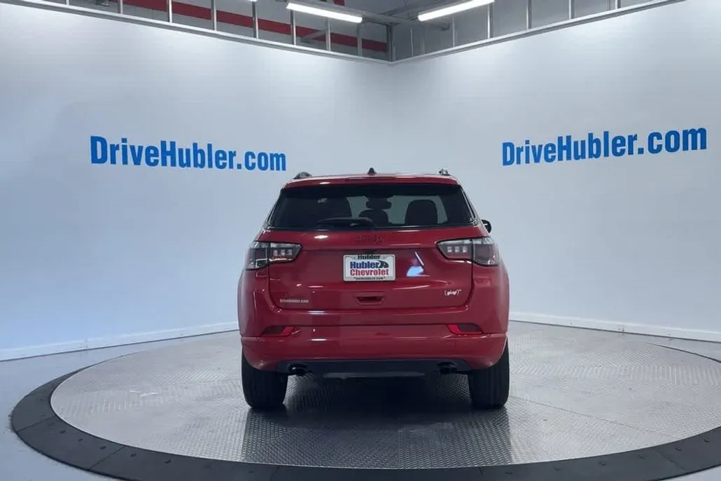 2023 Jeep Compass Red Edition photo 1