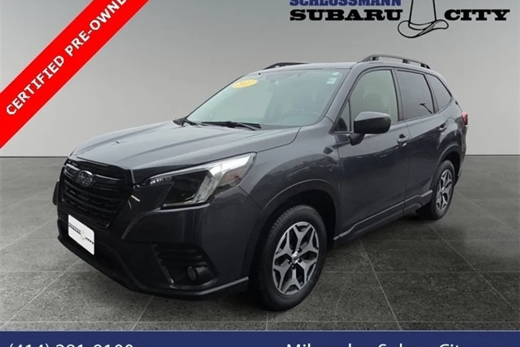2022 Subaru Forester Premium photo 1