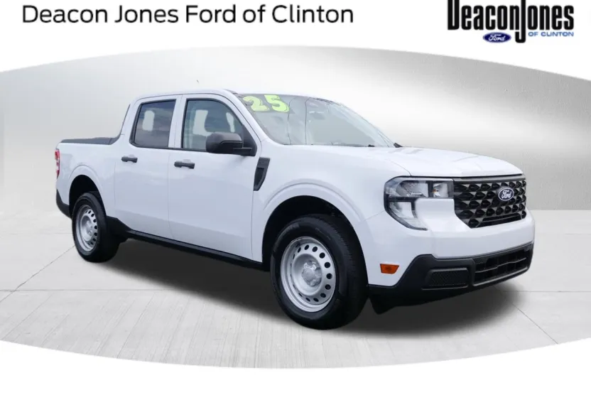 2025 Ford Maverick XL photo 1