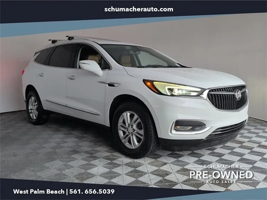 2018 Buick Enclave Essence photo 1