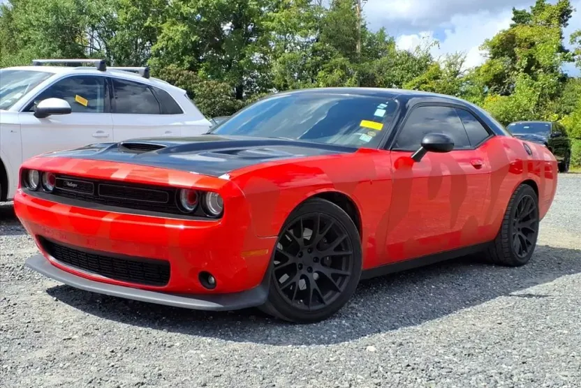 2019 Dodge Challenger R/T Scat Pack photo 1