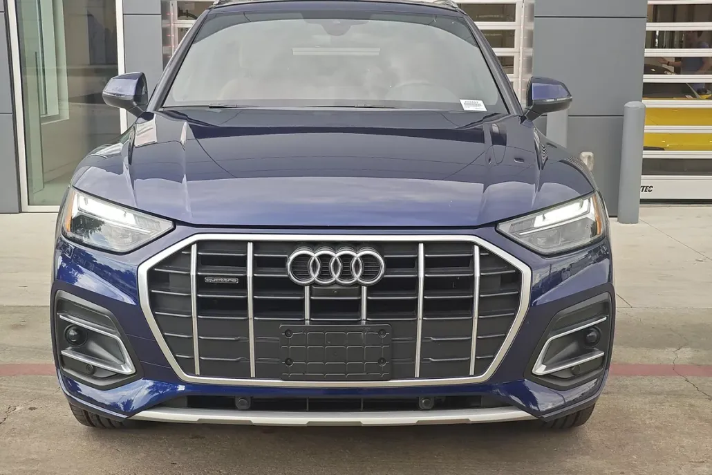 2024 Audi Q5 Premium Plus photo 1