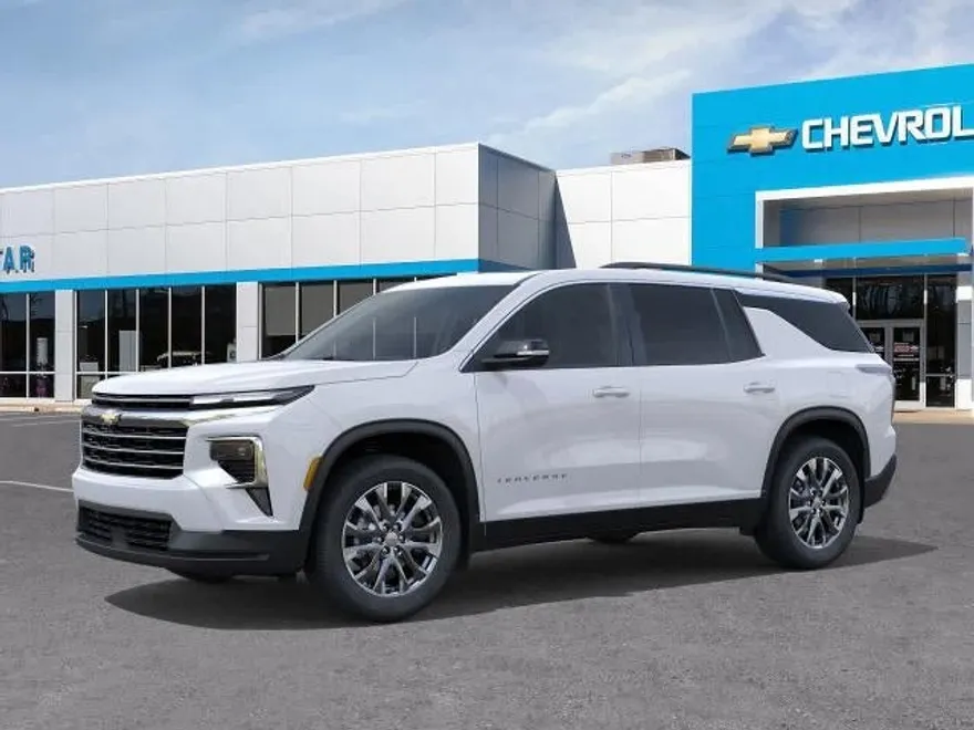 2026 Chevrolet Traverse 2LT photo 1