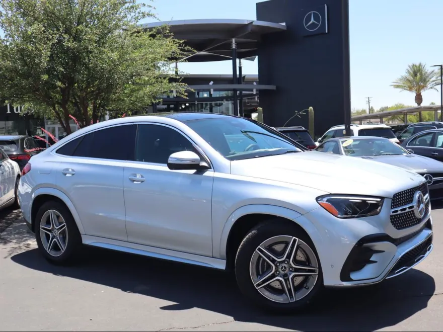2025 Mercedes Benz GLE 450 4MATIC photo 1