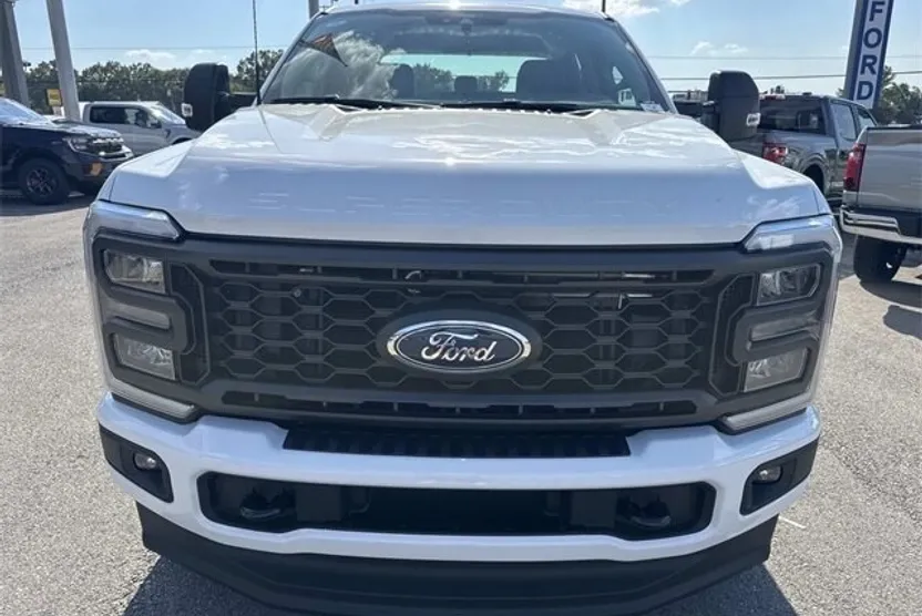 2026 Ford F-250 XL photo 1