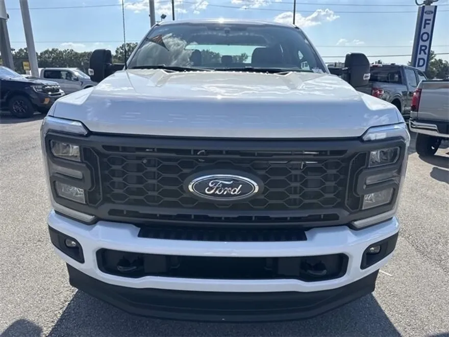 2026 Ford F-250 XL photo 1