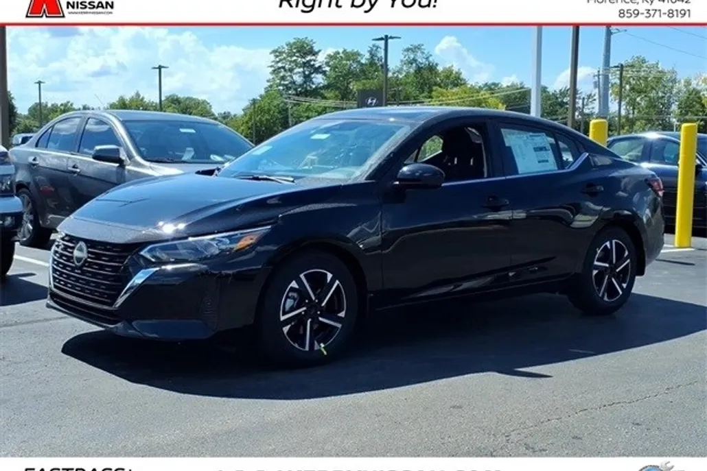 2025 Nissan Sentra SV photo 1