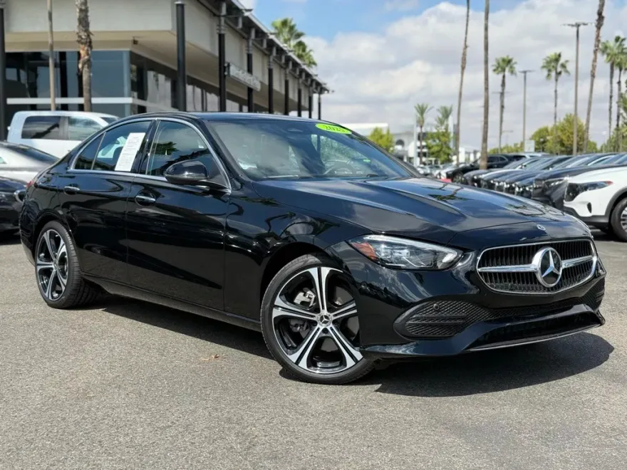 2025 Mercedes Benz C 300 photo 1