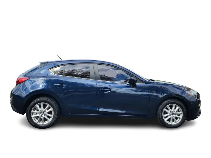2015 Mazda Mazda3 Touring photo 1