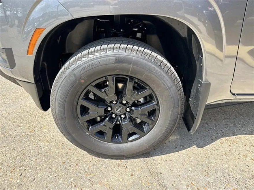 2026 Nissan Frontier SV photo 1