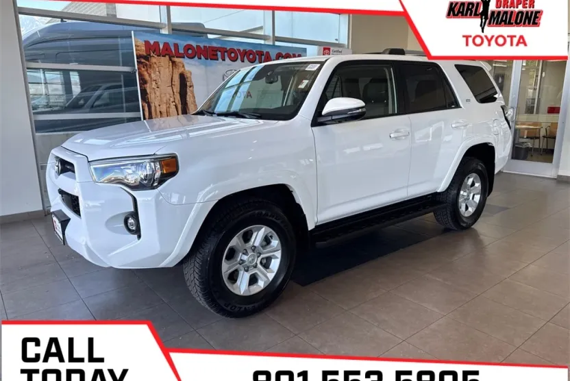 2024 Toyota 4Runner SR5 Premium photo 1