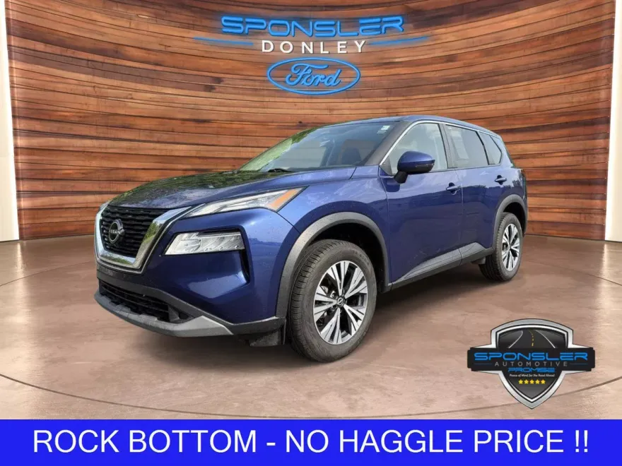 2022 Nissan Rogue SV photo 1