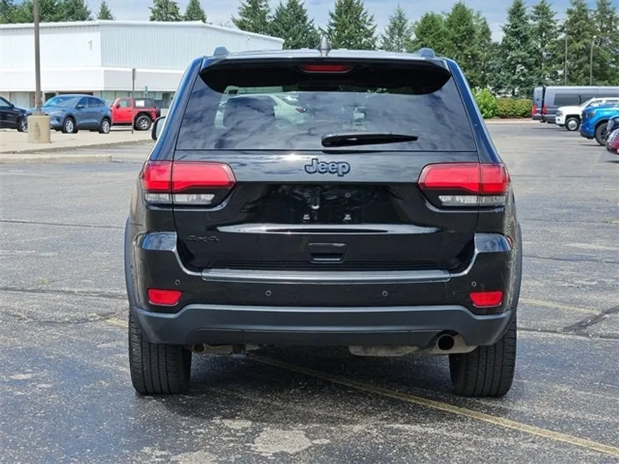 2018 Jeep Grand Cherokee Upland photo 1