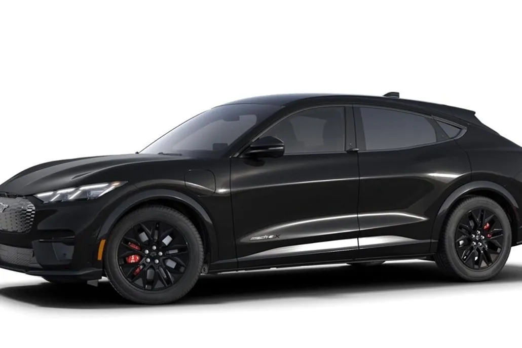2025 Ford Mustang Mach-E Premium photo 1