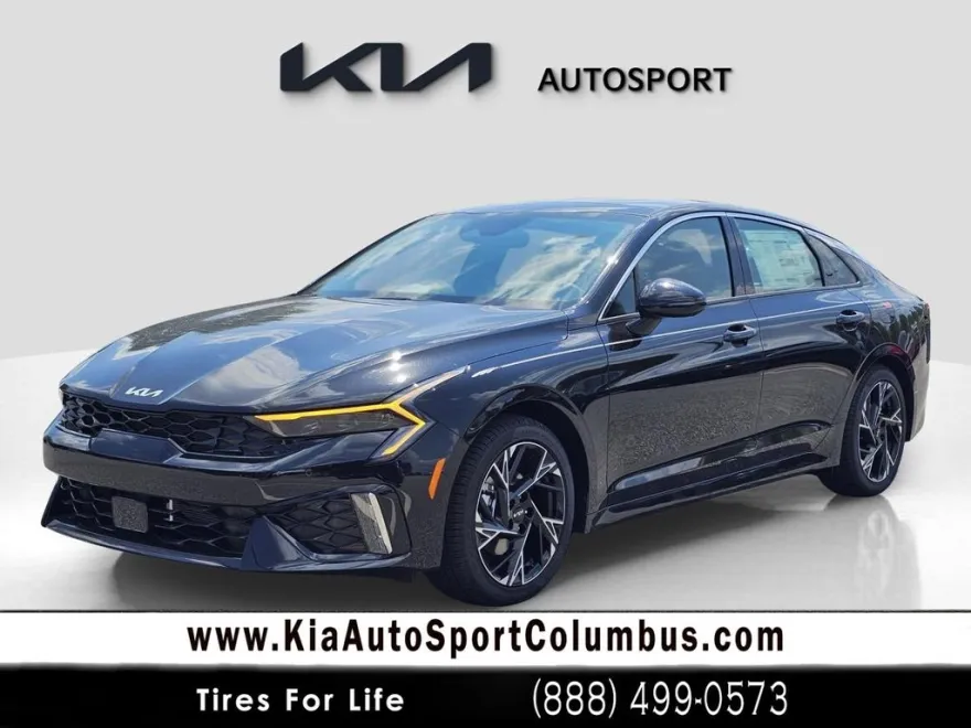 2025 Kia K5 GT-Line photo 1
