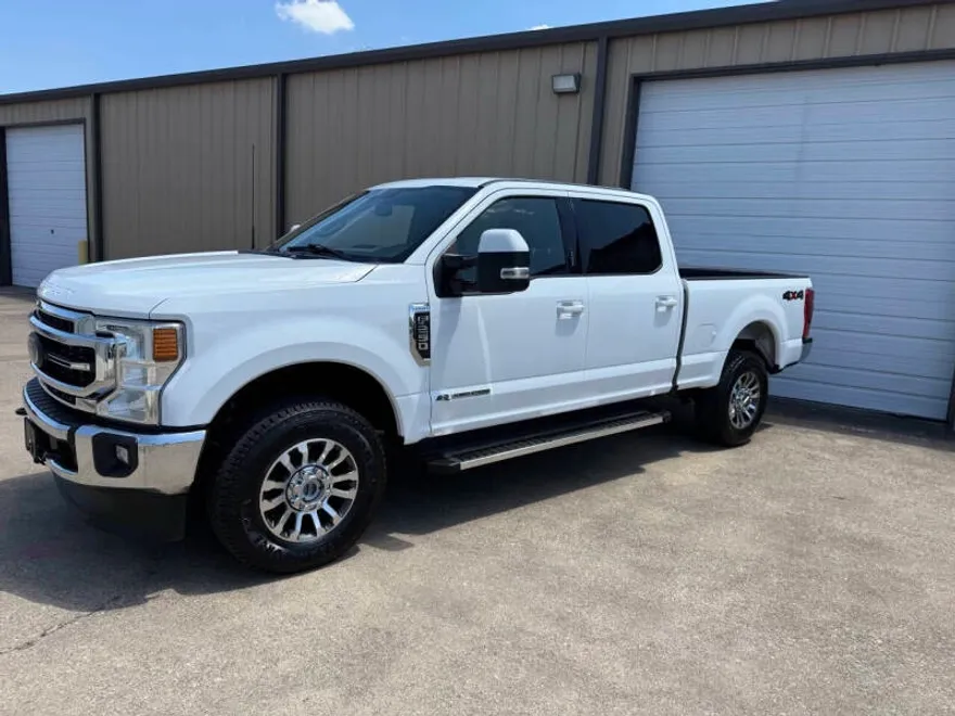 2022 Ford F-250 Lariat photo 1