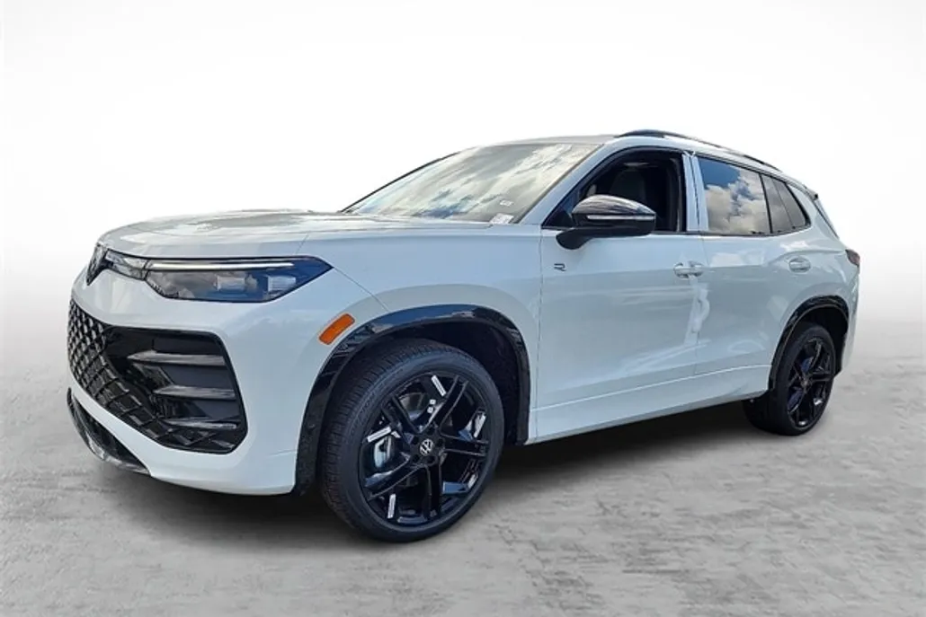 2025 Volkswagen Tiguan SE R-Line Black photo 1