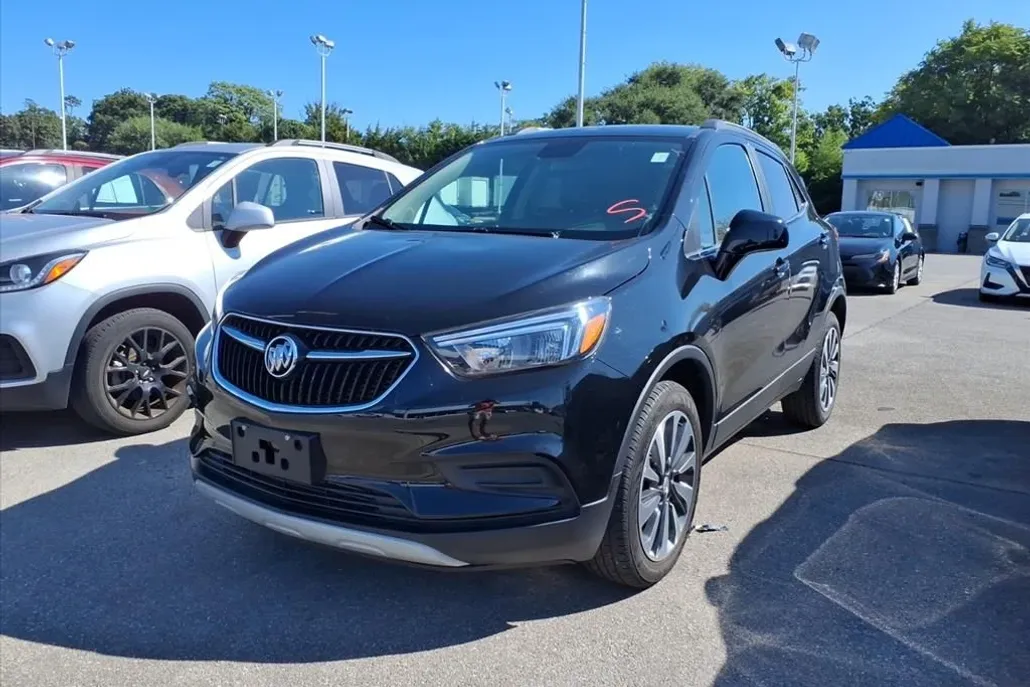 2022 Buick Encore Preferred photo 1