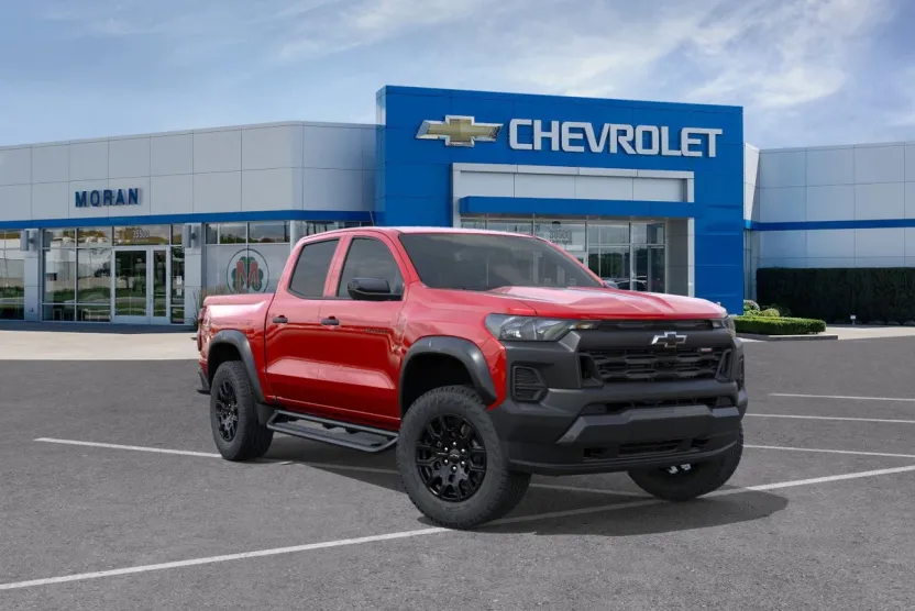 2026 Chevrolet Colorado Trail Boss photo 1
