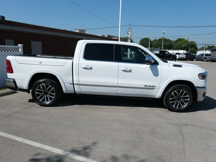 2025 Ram 1500 Limited photo 1