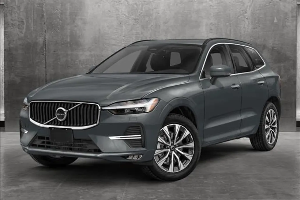 2025 Volvo XC60 Plus photo 1