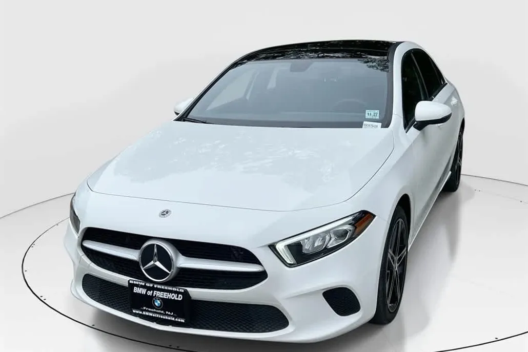 2022 Mercedes Benz A 220 4MATIC photo 1