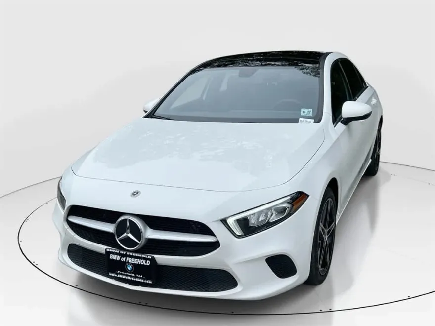 2022 Mercedes Benz A 220 4MATIC photo 1