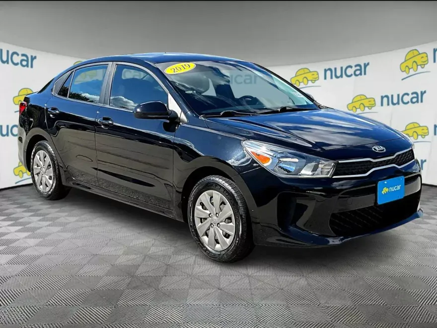 2019 Kia Rio LX photo 1