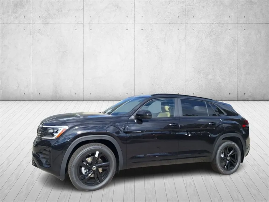 2026 Volkswagen Atlas Cross Sport SEL R-Line photo 1
