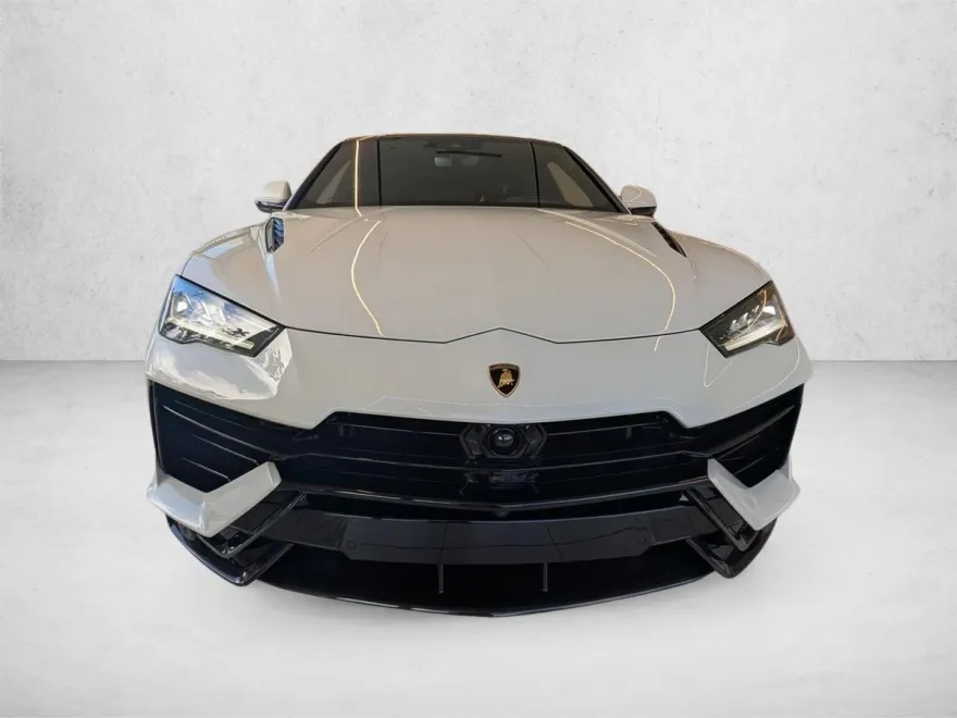 2024 Lamborghini Urus Performante photo 2
