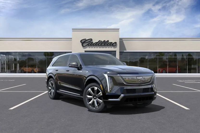 2025 Cadillac Escalade IQ Luxury photo 1