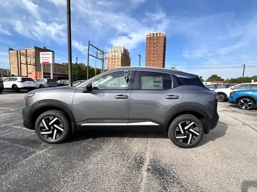 2026 Nissan Kicks SV photo 1