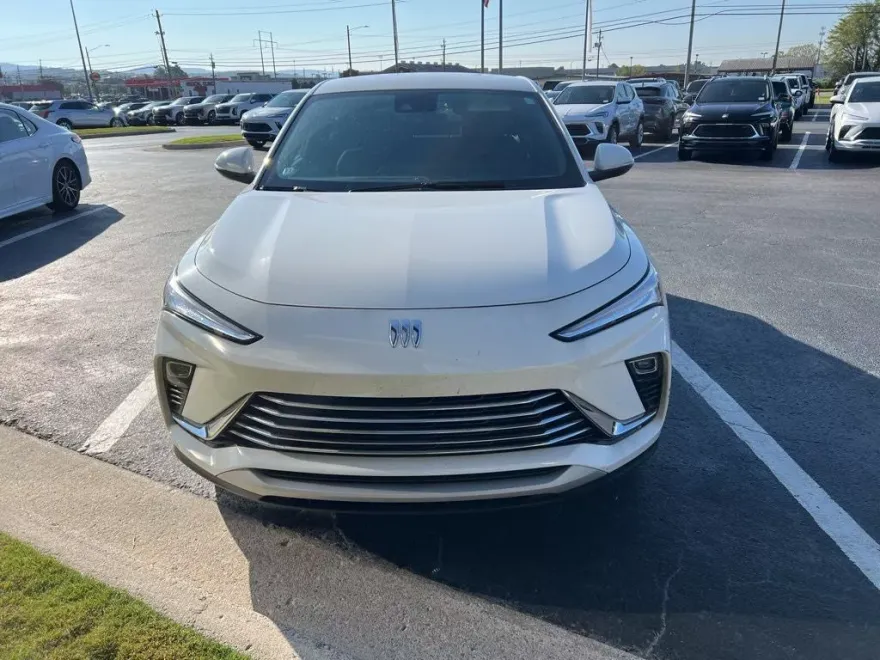 2024 Buick Envista Preferred photo 1
