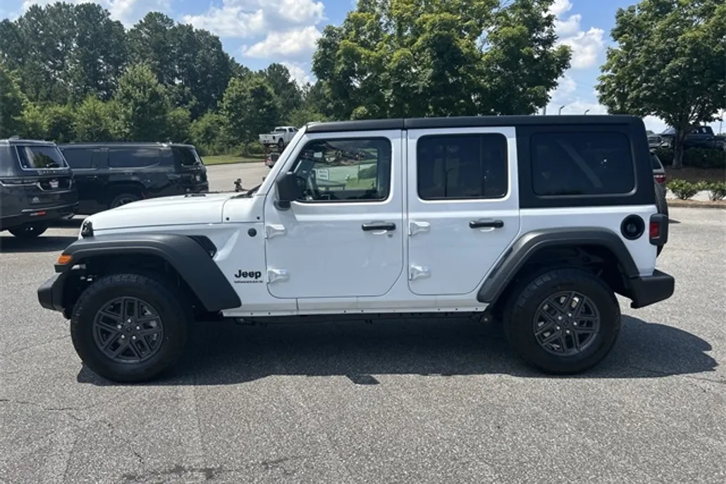 2025 Jeep Wrangler Sport S photo 1