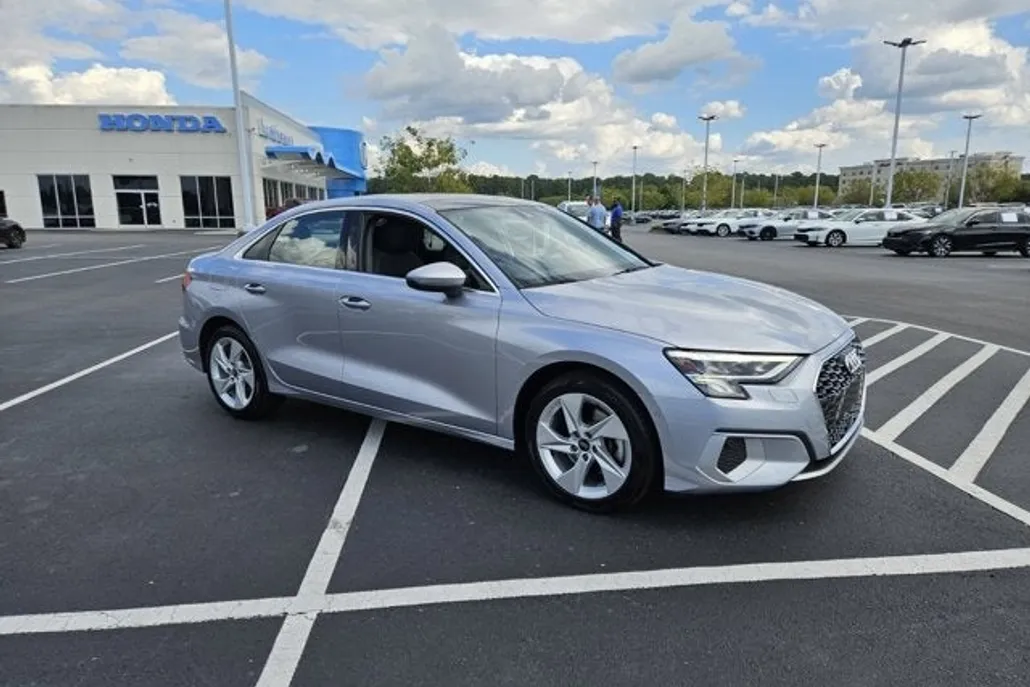 2024 Audi A3 40 Premium photo 1