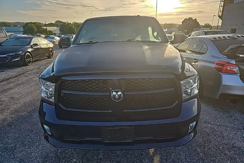 2018 Ram 1500 Express photo 1