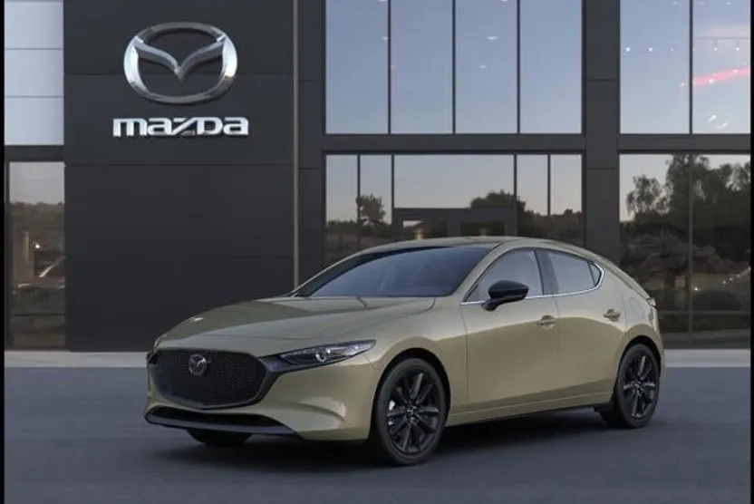 2025 Mazda Mazda3 Hatchback 2.5 Carbon Turbo photo 1