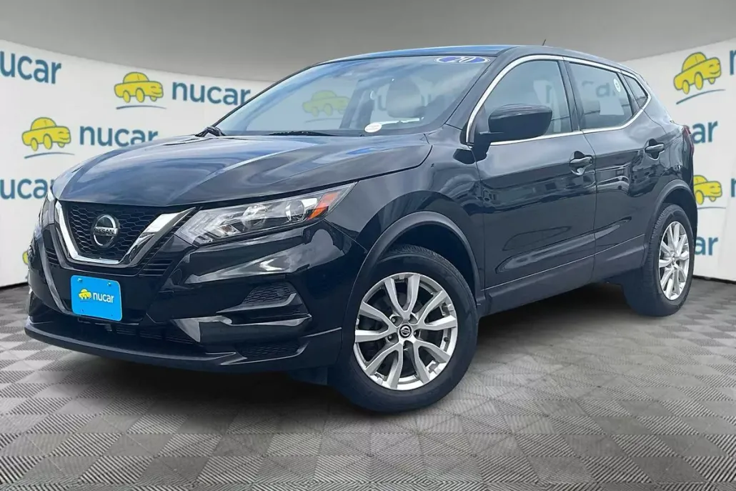 2020 Nissan Rogue Sport S photo 1