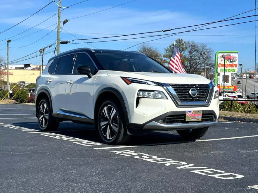 2021 Nissan Rogue Platinum photo 1